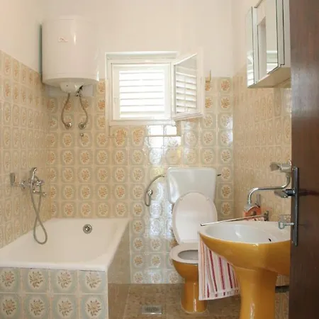 With Parking Space Orebic, Peljesac - 4504 Orebić